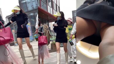 跟随偷窥幼儿园接小孩的眼镜少妇 身材高挑细长腿 穿着性感骚内内